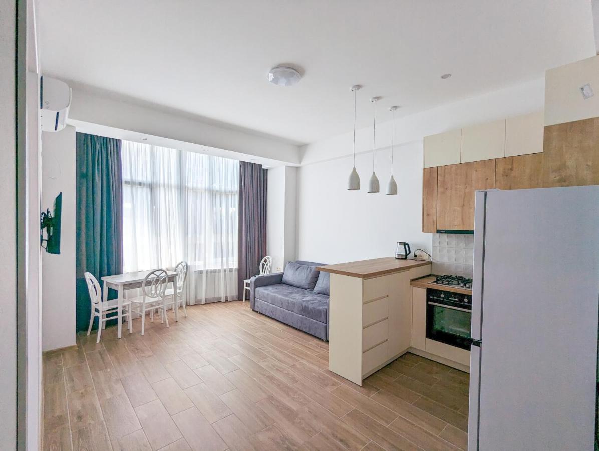 Brand New Apartment In Kutaisi Eksteriør bilde