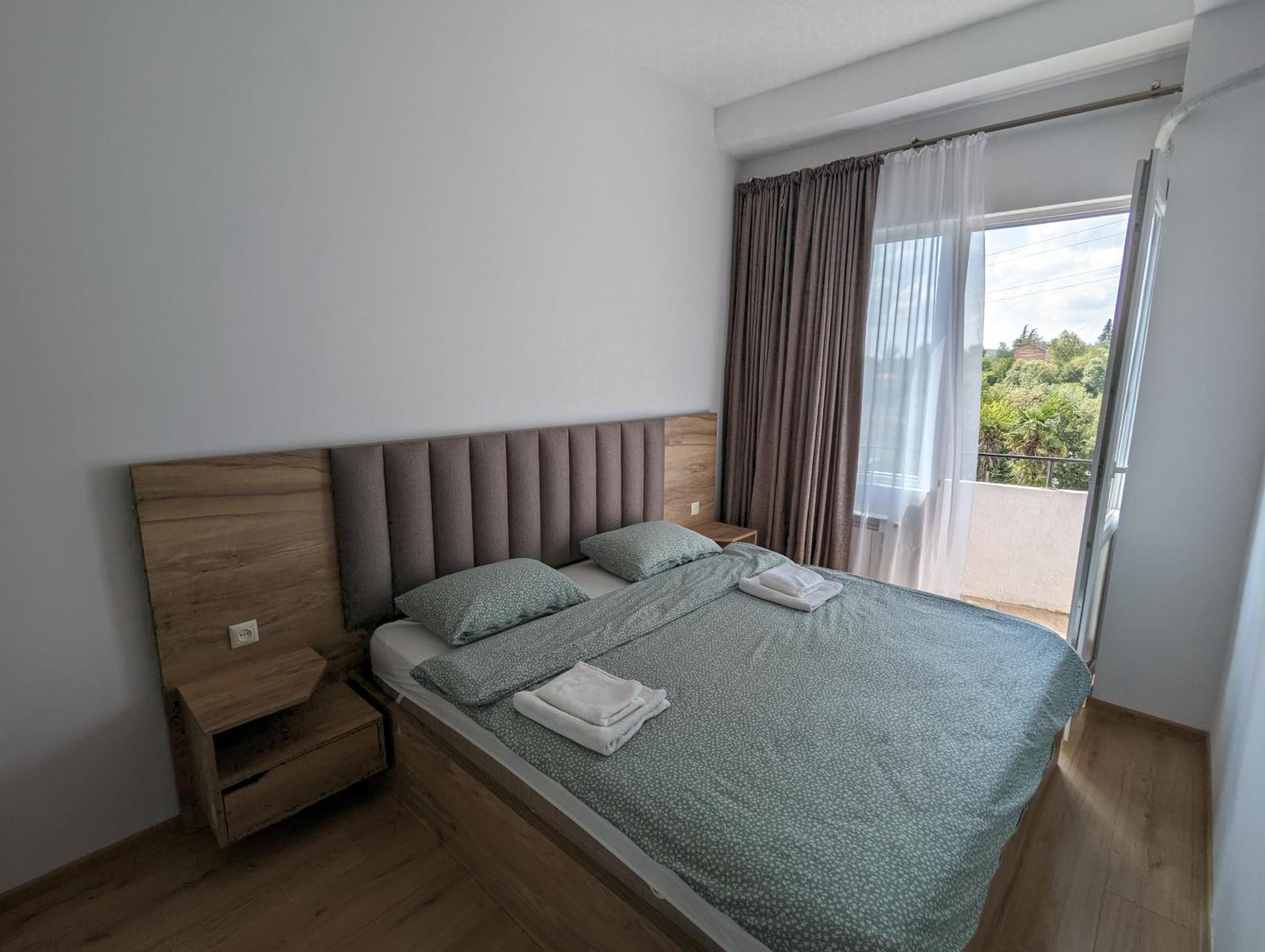 Brand New Apartment In Kutaisi Eksteriør bilde